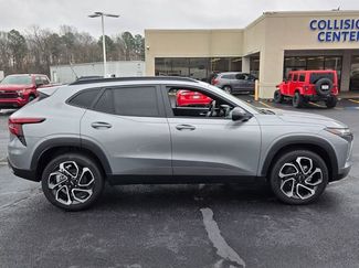 Used 2025 Chevrolet Trax RS video 2