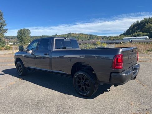 New 2026 RAM 2500 Big Horn image 8