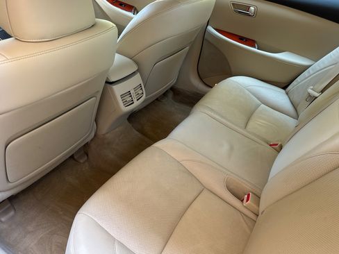 Used 2011 Lexus ES 350 FWD image 23