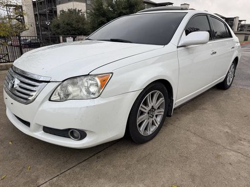 Used 2008 Toyota Avalon Limited image 1