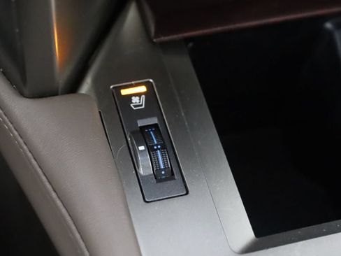 Used 2019 Lexus GX 460 Premium image 10