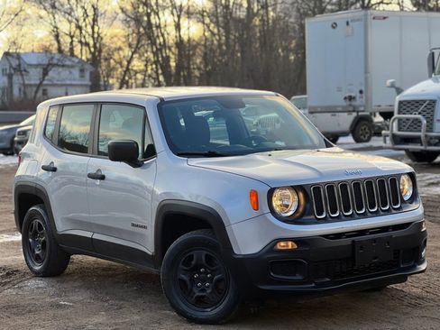 Used 2018 Jeep Renegade Sport w/ Power & Air Group image 8