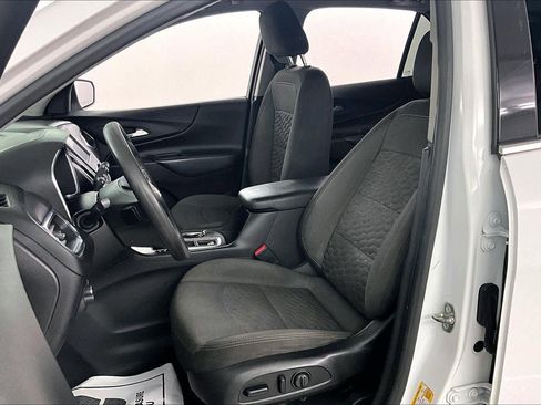 Used 2018 Chevrolet Equinox LT image 21