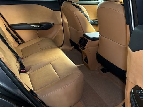 Certified 2025 Lexus RZ 450e image 12