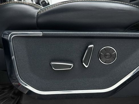 Used 2021 Ford F150 Platinum w/ Max Trailer Tow Package image 30