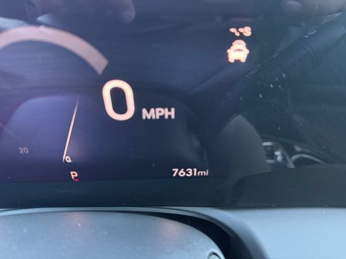 Used 2024 Buick Encore GX Sport Touring w/ Comfort Package FWD image 11