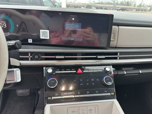 New 2025 Hyundai Santa Fe SEL FWD image 18