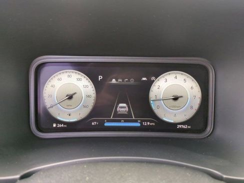 Used 2022 Hyundai Kona Limited w/ Cargo Package AWD/4WD image 11
