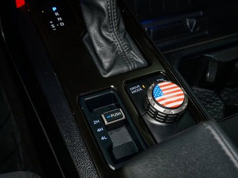 Used 2024 Toyota Tundra SR5 w/ SR5 Convenience Package image 28