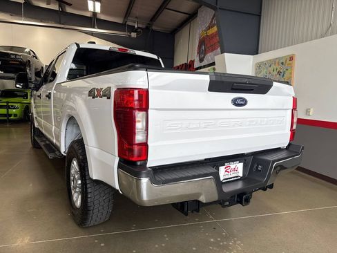 Used 2020 Ford F250 XLT AWD/4WD image 2