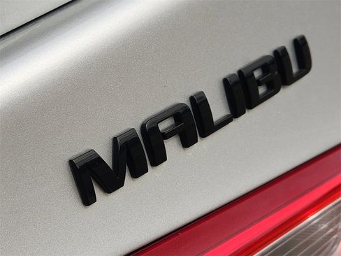 Used 2022 Chevrolet Malibu RS w/ LPO, Convenience Package 2 image 12