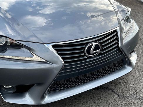 Used 2016 Lexus IS 300 AWD w/ Premium Package image 34
