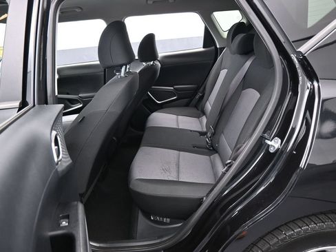 Used 2023 Kia Soul S FWD image 30