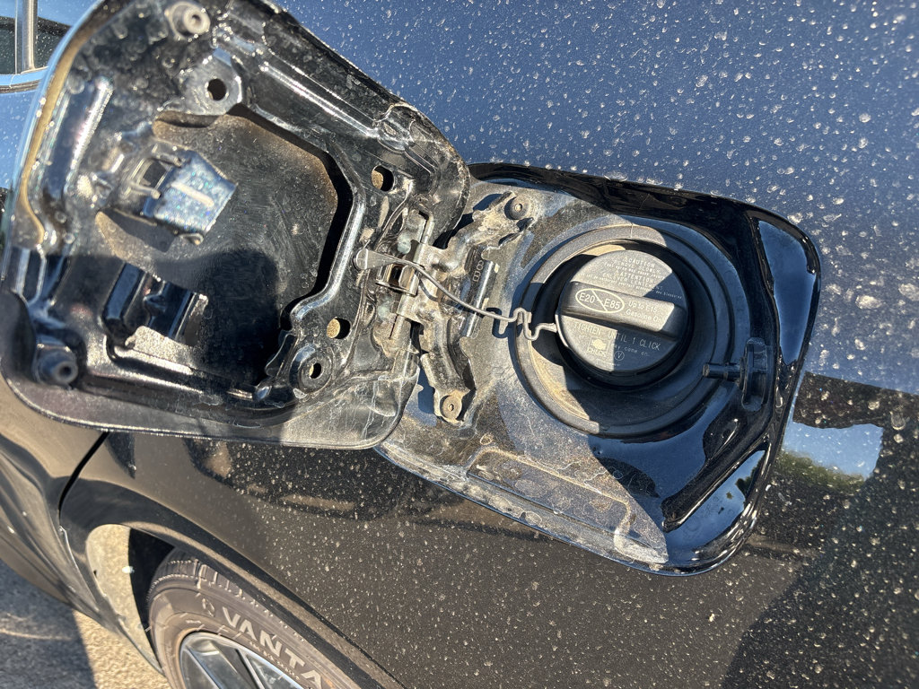 Used 2024 Toyota Camry SE FWD image 19