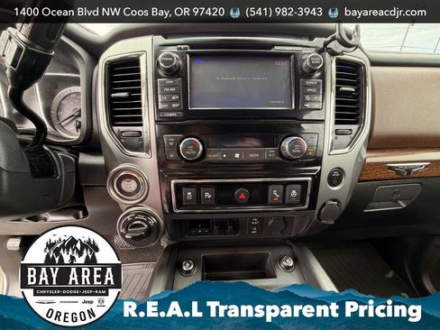 Used 2017 Nissan Titan Platinum Reserve AWD/4WD image 10
