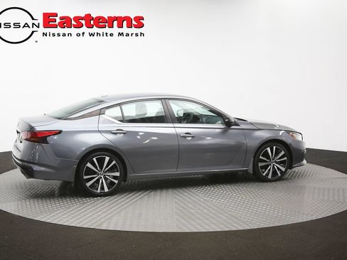 Used 2020 Nissan Altima 2.5 SR FWD image 42