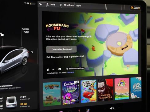 Used 2023 Tesla Model 3 Standard Range image 33