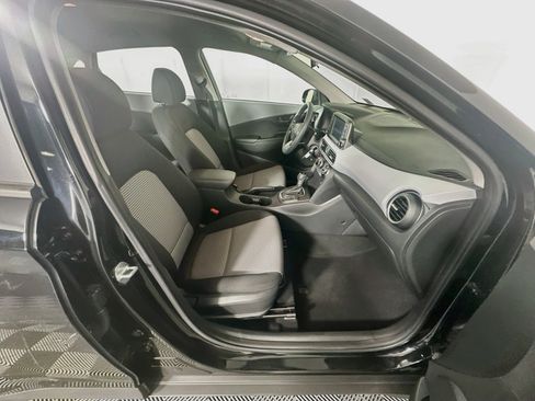 Used 2021 Hyundai Kona SE FWD image 28