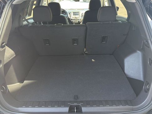 Used 2024 Chevrolet Equinox LT AWD/4WD image 22
