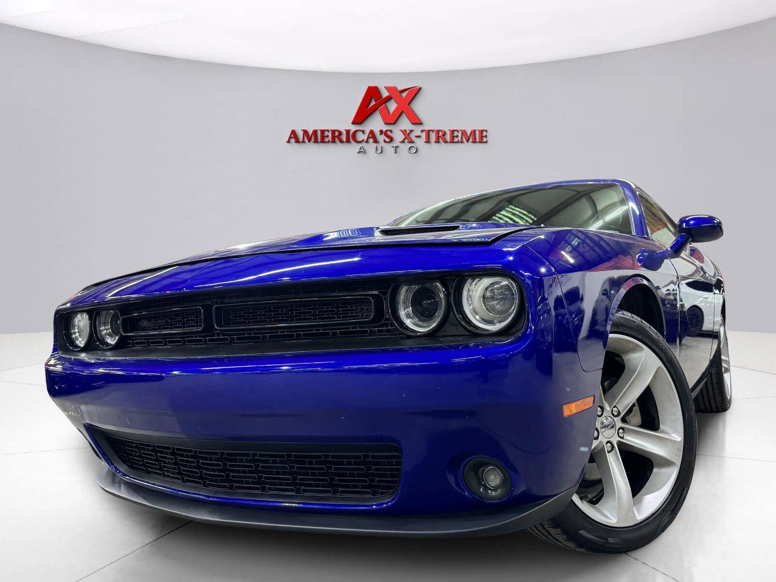 Used 2021 Dodge Challenger SXT w/ Blacktop Package RWD image 1