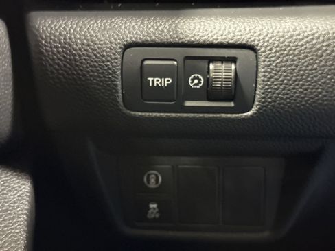 Used 2020 Honda Accord EX image 18