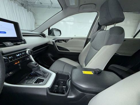 Certified 2023 Toyota RAV4 XLE w/ Convenience Package image 12