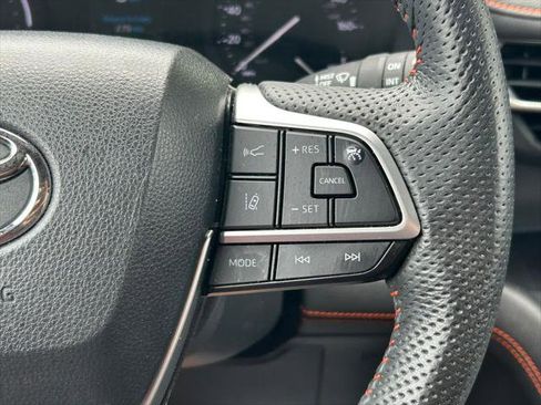 Certified 2023 Toyota Sienna XSE w/ XSE Plus Package AWD/4WD image 45