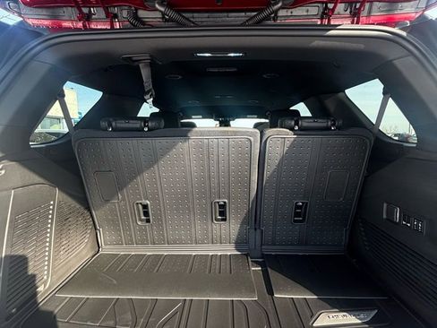 New 2026 Chevrolet Tahoe LT w/ Comfort Package AWD/4WD image 9