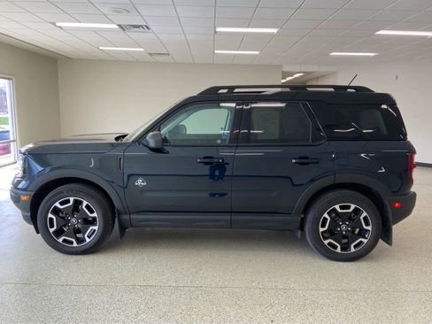 Used 2023 Ford Bronco Sport Outer Banks w/ Tech Package image 11