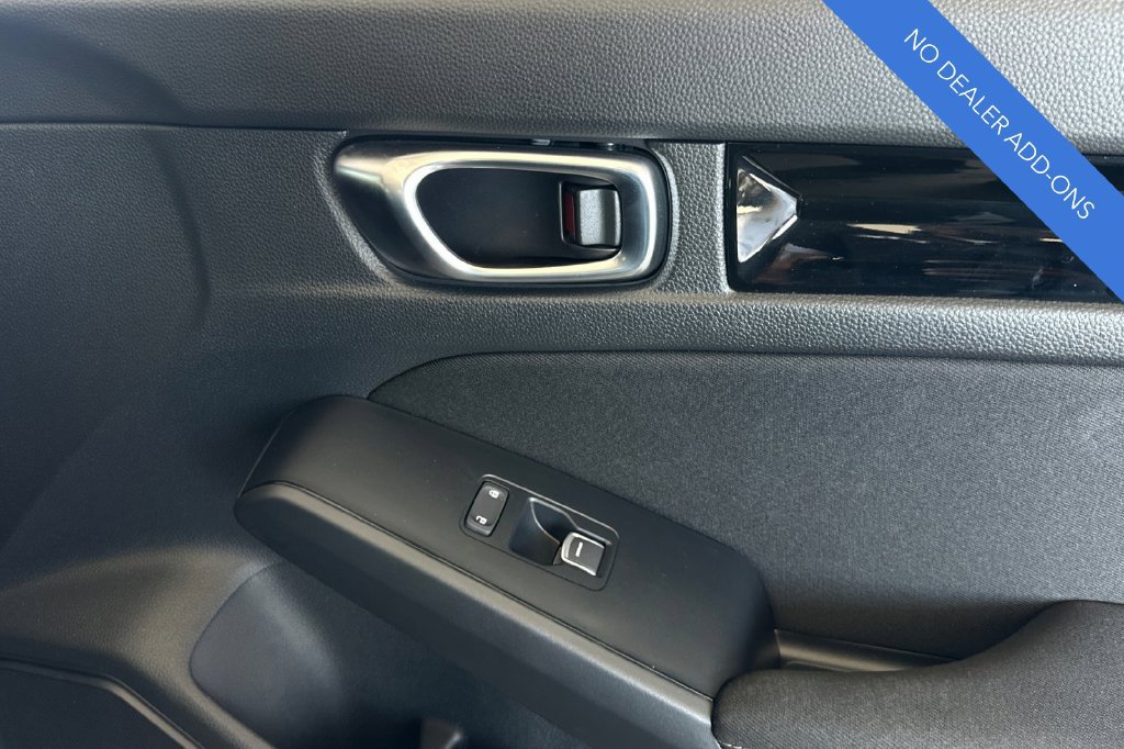 Certified 2025 Honda Civic Sport image 18