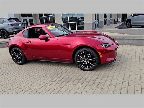 Used 2025 MAZDA MX-5 Miata RF Grand Touring image 47