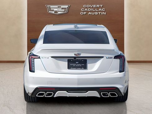 New 2026 Cadillac CT5 V image 7