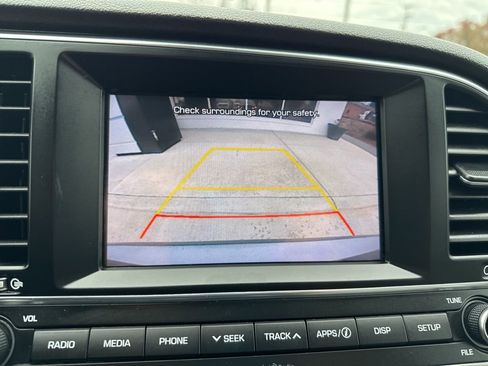 Used 2018 Hyundai Elantra SEL image 28