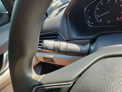Used 2019 Honda Accord EX image 21