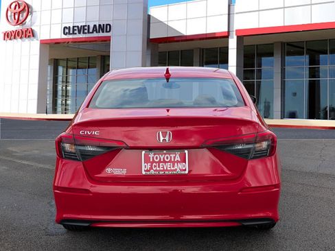 Used 2024 Honda Civic LX image 6