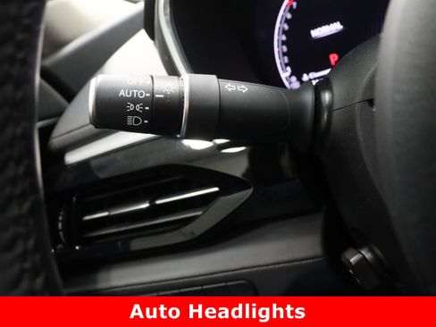 Used 2023 Acura MDX FWD w/ Technology Package image 28