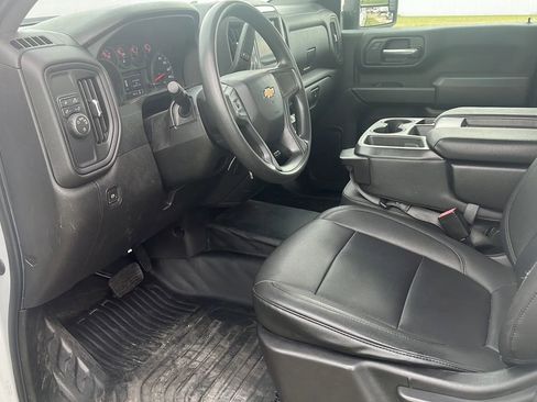 Used 2022 Chevrolet Silverado 2500 W/T w/ WT Fleet Convenience Package image 8