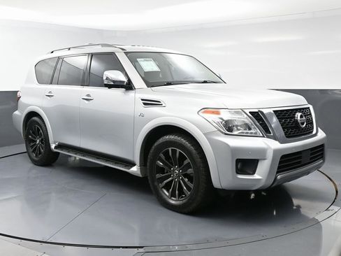 Used 2019 Nissan Armada Platinum w/ Captain's Chairs Package image 3