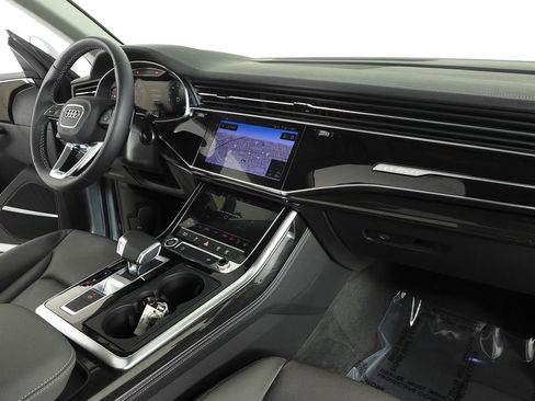 Used 2024 Audi Q8 Premium Plus w/ Premium Plus Package AWD/4WD image 13