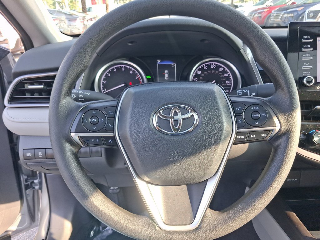 Used 2024 Toyota Camry LE w/ Convenience Package FWD image 17