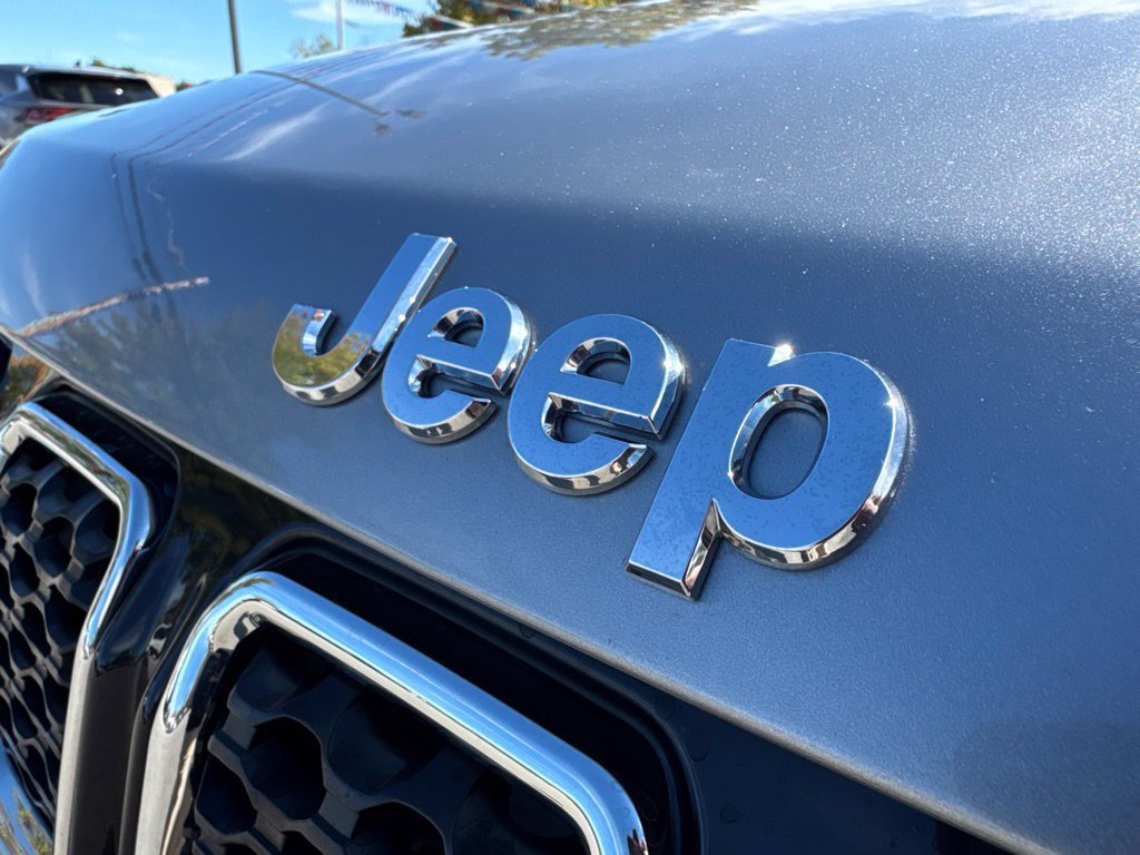 Used 2023 Jeep Compass Limited AWD/4WD image 22