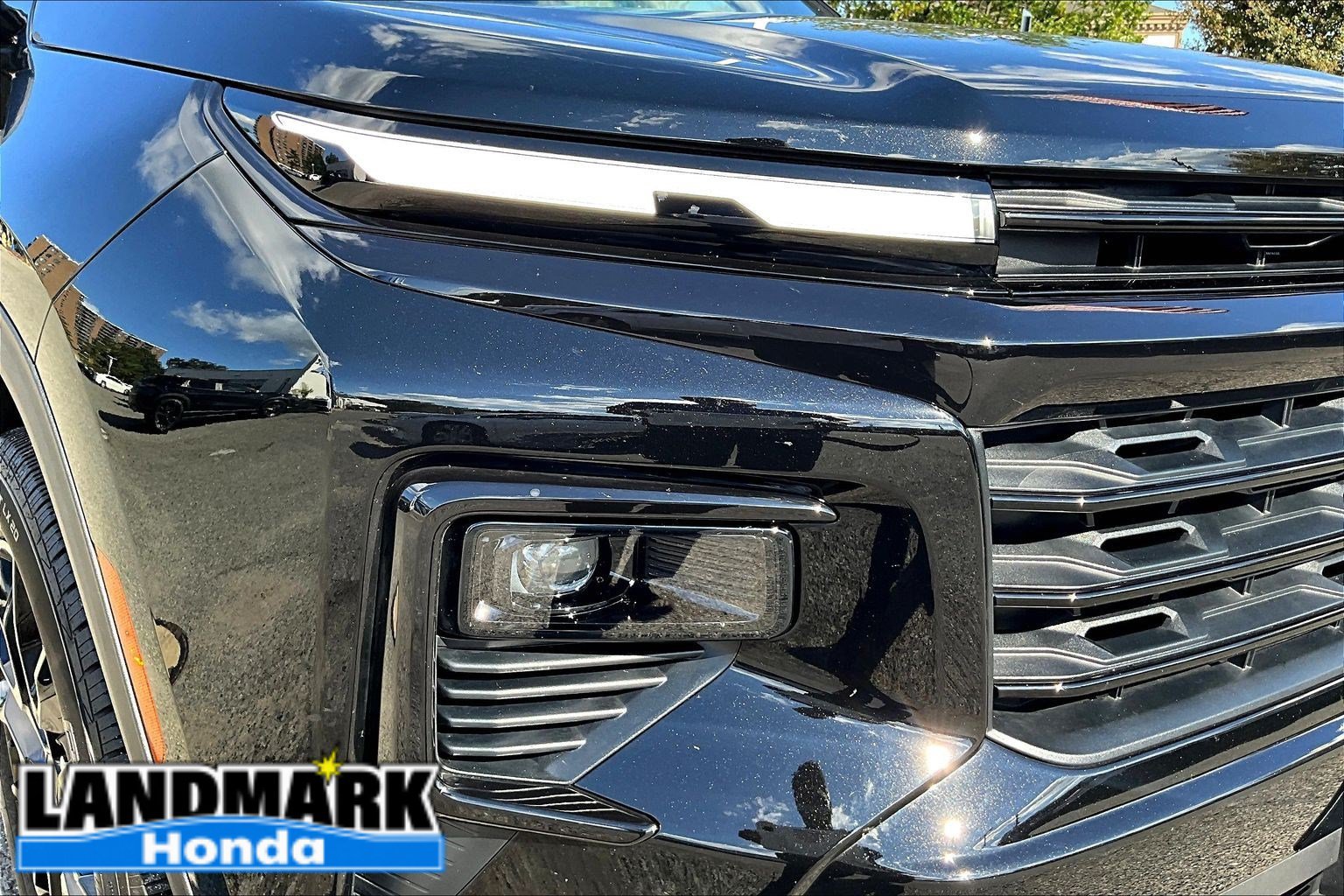 Used 2026 Chevrolet Traverse LT w/ Midnight/Sport Edition FWD image 31