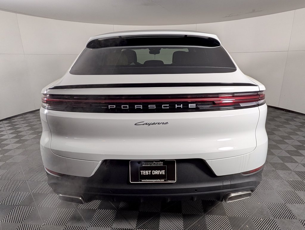 Certified 2026 Porsche Cayenne Coupe AWD/4WD image 6