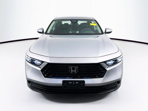 Used 2023 Honda Accord LX image 2
