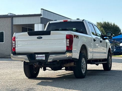 Used 2021 Ford F250 XLT w/ FX4 Off-Road Package AWD/4WD image 9