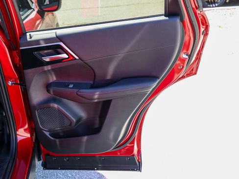 New 2026 Nissan Rogue SL image 19