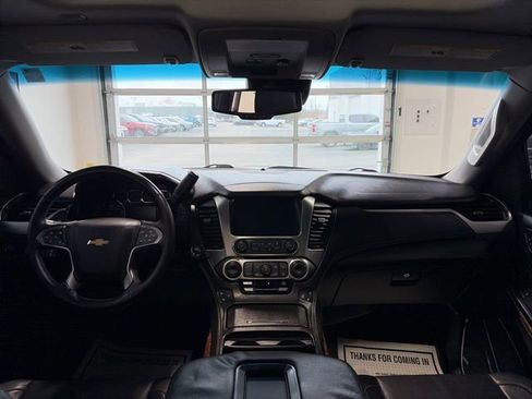 Used 2015 Chevrolet Suburban LTZ image 12