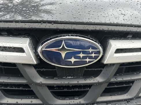 Used 2022 Subaru Crosstrek 2.0i AWD/4WD image 10