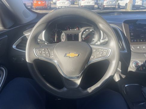 Used 2024 Chevrolet Malibu LT image 26