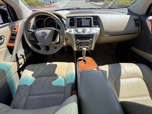Used 2011 Nissan Murano LE w/ Navigation Pkg FWD image 19